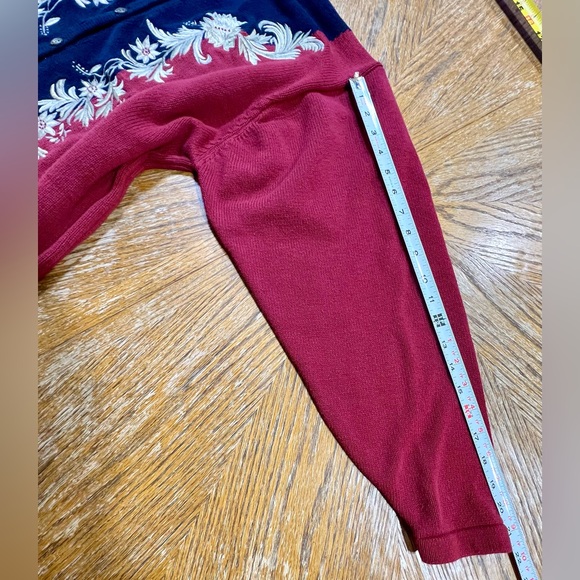 VINTAGE 90s Brooks Brother knit cardigan sweater button front gold scroll floral - Picture 11 of 14